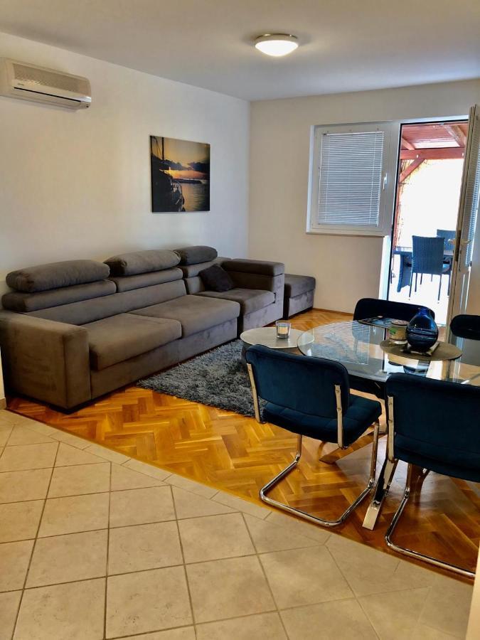 Apartment Sunny Paradise 2, Makarska - 프로마이나 외부 사진