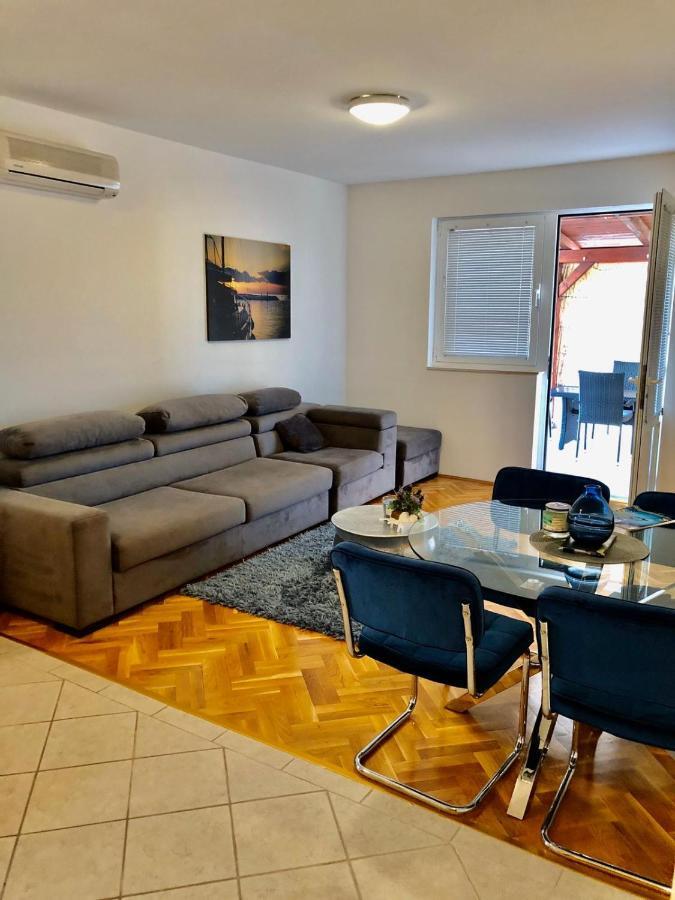 Apartment Sunny Paradise 2, Makarska - 프로마이나 외부 사진